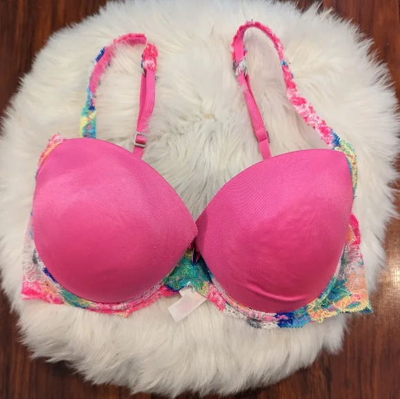 PINK Victoria's Secret Pink Flirt Push Up - Picture 1 of 2